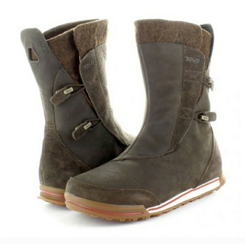 TEVA Haley Waterproof Snow Boot Sz 6.5